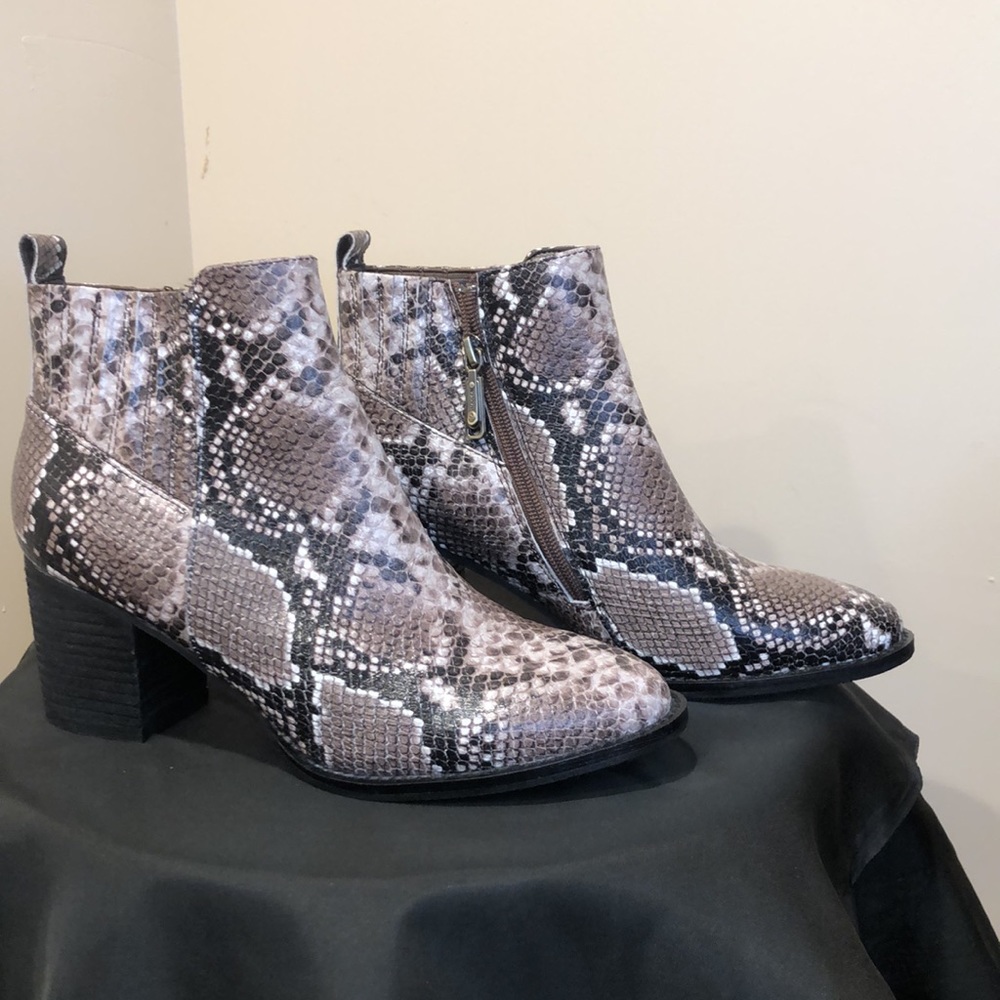 Blonde Gray and Black Ankle Boots-NWOT